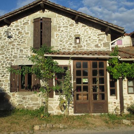 Joli Bois Bed and Breakfast Montrollet Εξωτερικό φωτογραφία