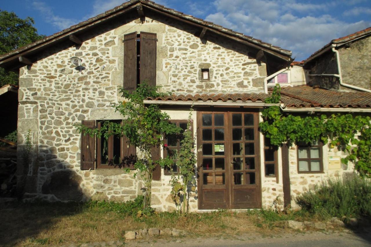Joli Bois Bed and Breakfast Montrollet Εξωτερικό φωτογραφία