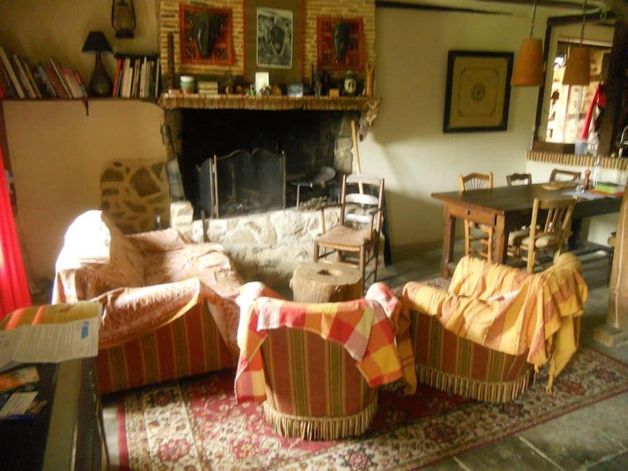 Joli Bois Bed and Breakfast Montrollet Εξωτερικό φωτογραφία